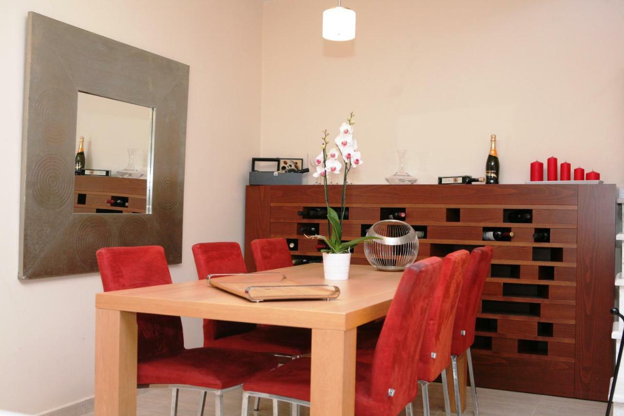 Luxury Sunny Home Near To Water-Park Agia Paraskevi  外观 照片